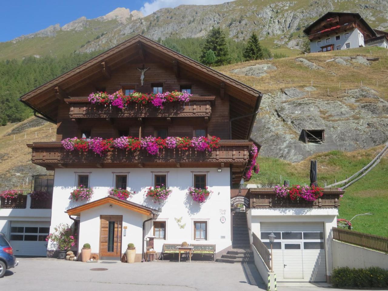 Apartmenthaus Innerkratzerhof Pragraten Exterior photo